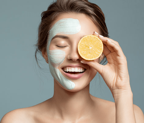 Masque nourrissant pour reconstituer les nutriments et rajeunir la peau du visage